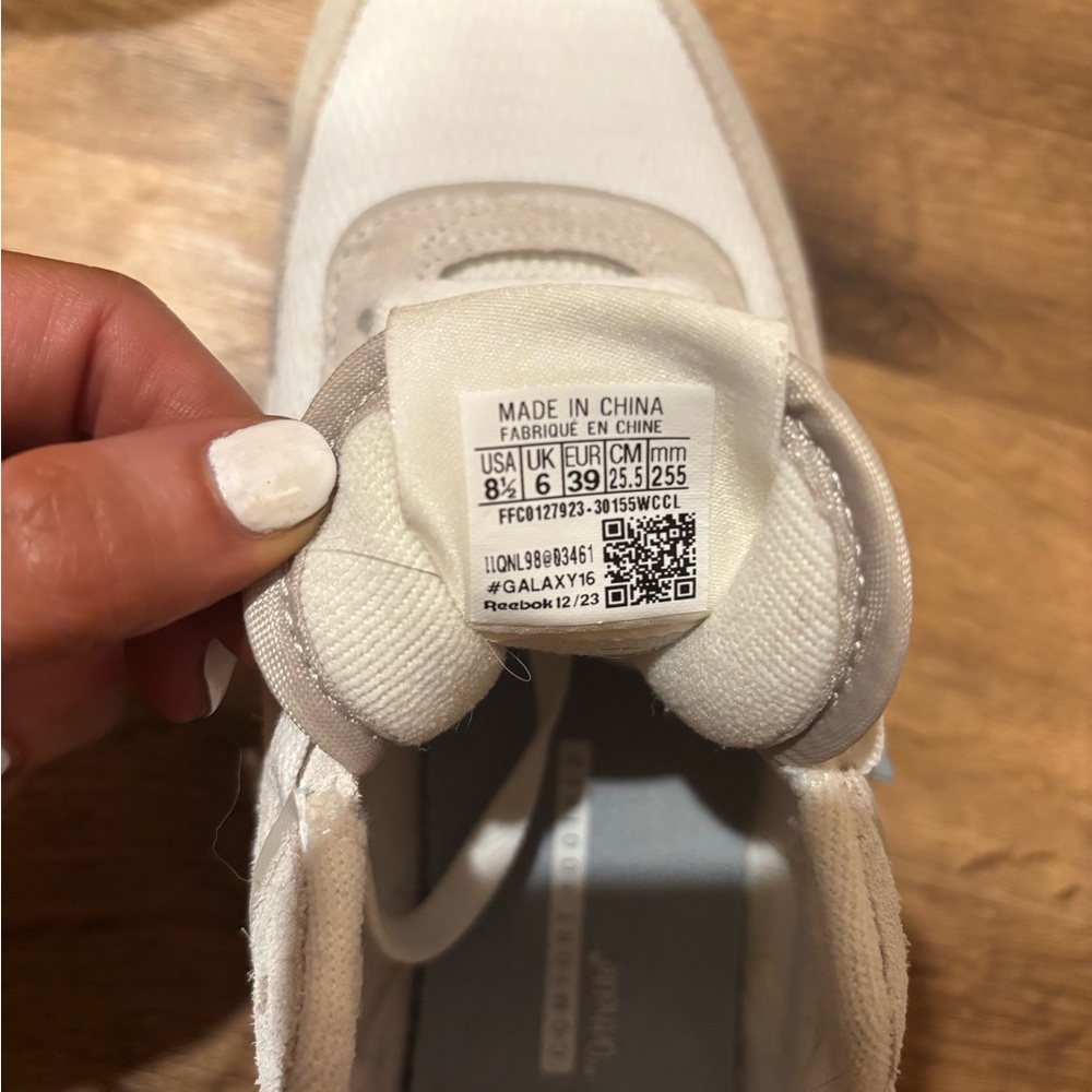 Reebok Classic White and Tan Sneakers - Picture 7 of 7